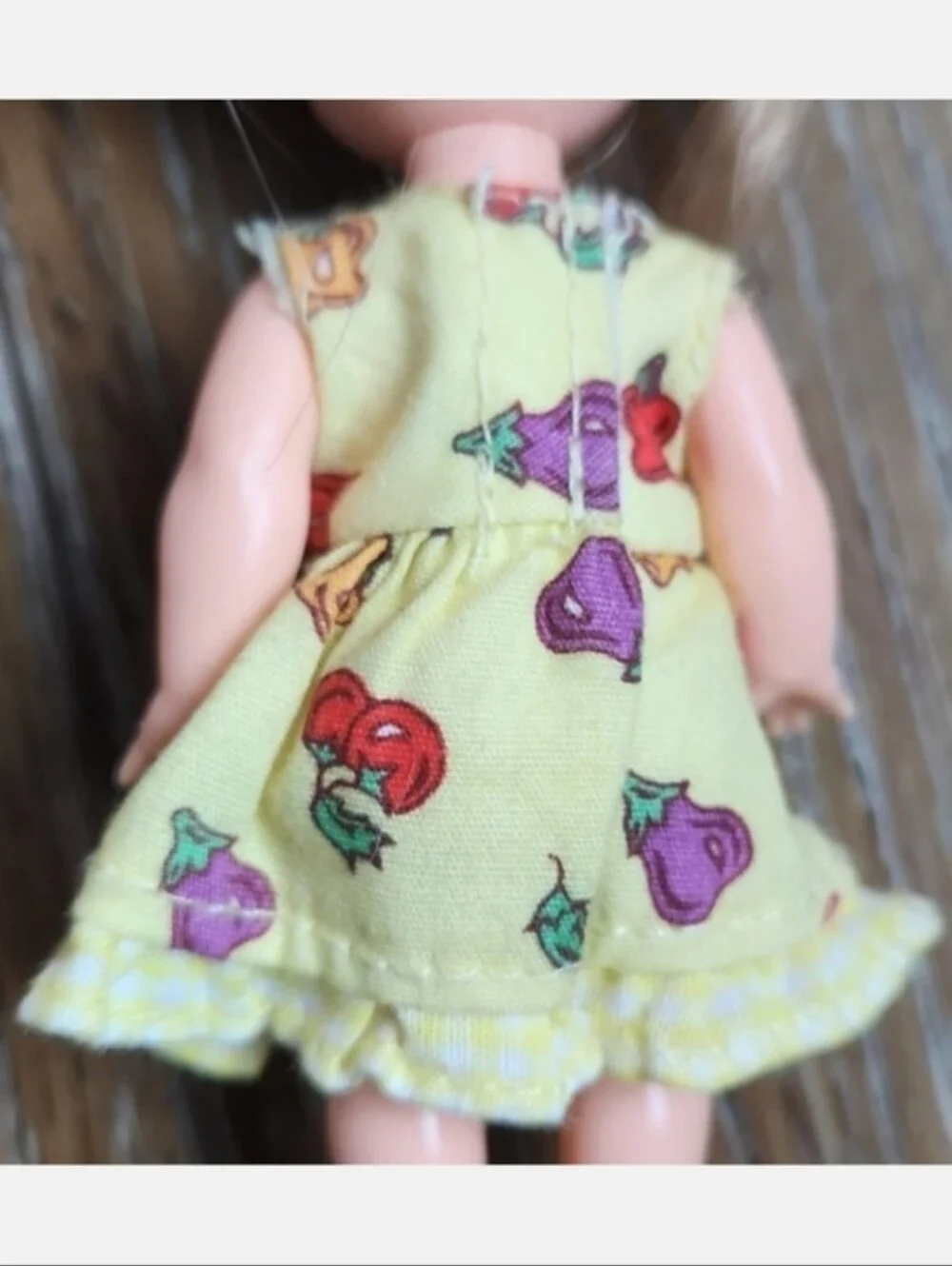 Vintage Gardening Melody Barbie Doll Yellow Dress